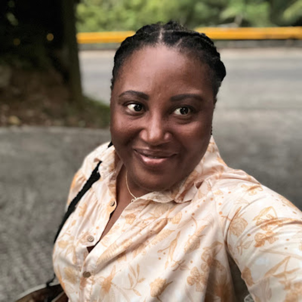 Meet your Posher, Reneta